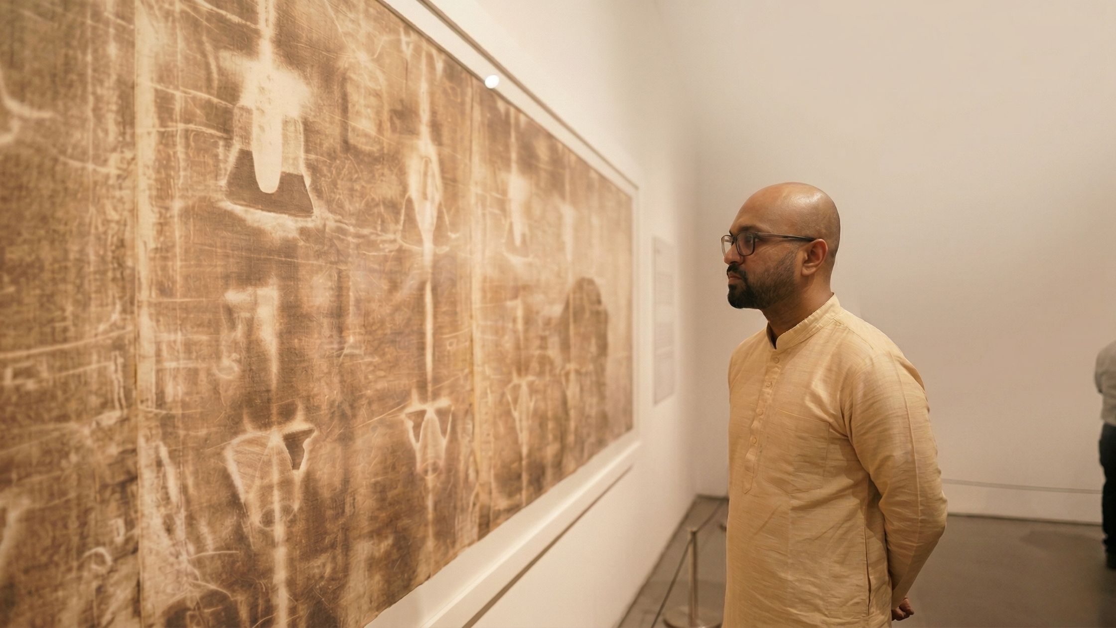 Was Jesus Really in India? The Bhavishya Purana, the Tomb in Kashmir, and the Shroud That Changes Everything